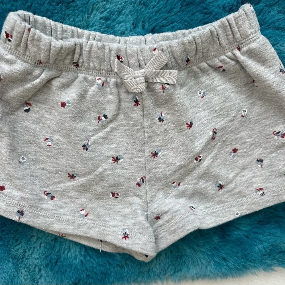 Tommy Hilfiger Kids Gray Shorts Set Size 6 Girls